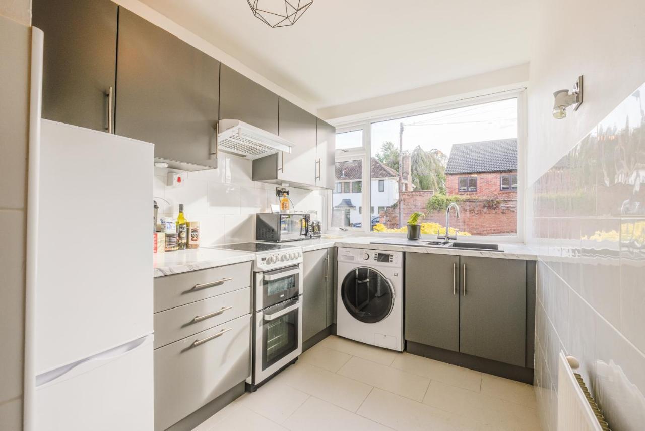 Town Centre Apartment Leamington Spa Exterior photo